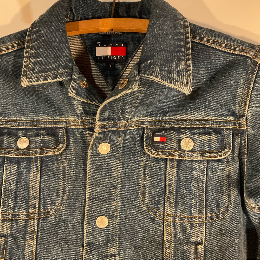 Tommy Hilfiger Denim Blue Jean Jacket Youth Boys Girls Size 7 Long Sleeve VG.